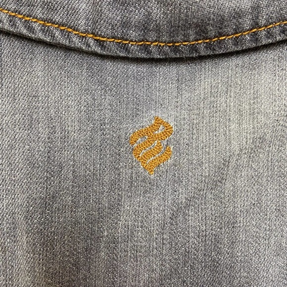 Rocawear Gray Charcoal Wash Denim Vest Mens Size 44 Chest Pockets Embroidered - Picture 5 of 6